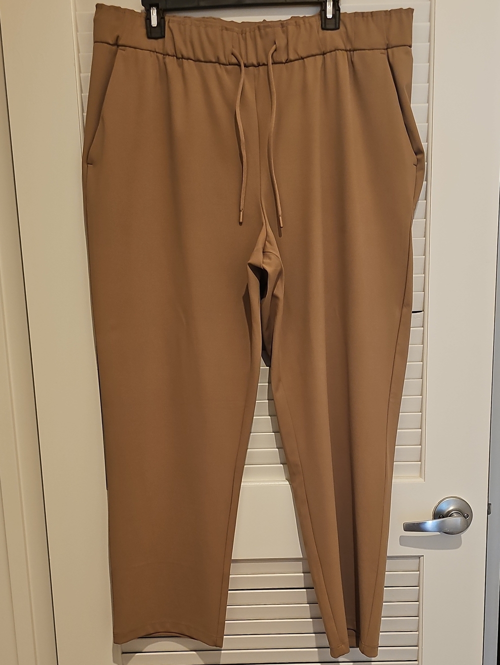 Hilary Radley Straight-Leg Women's Pants in Camel Brown